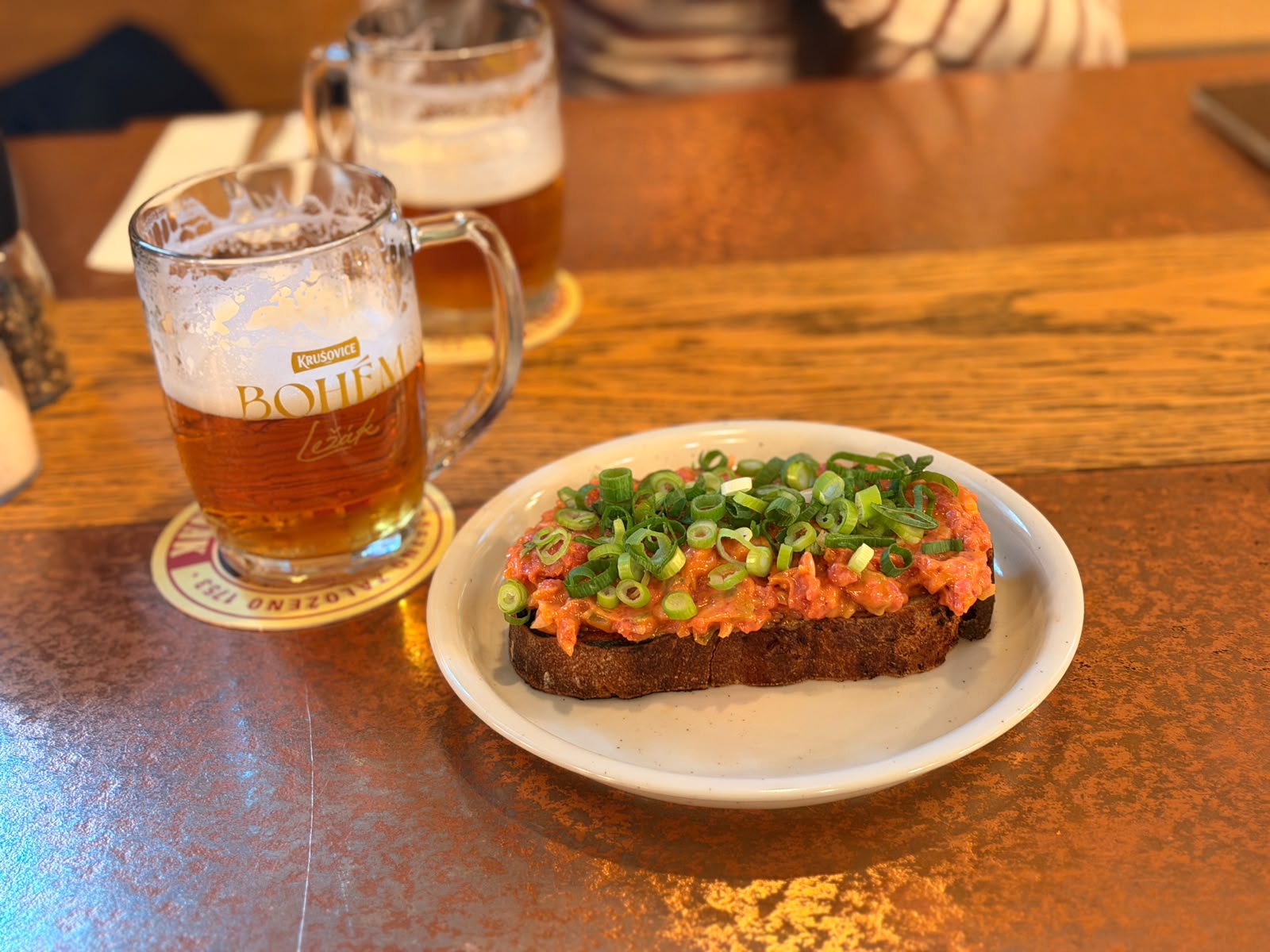 Meet beer tatarák