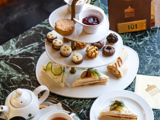 AFTERNOON TEA for two people